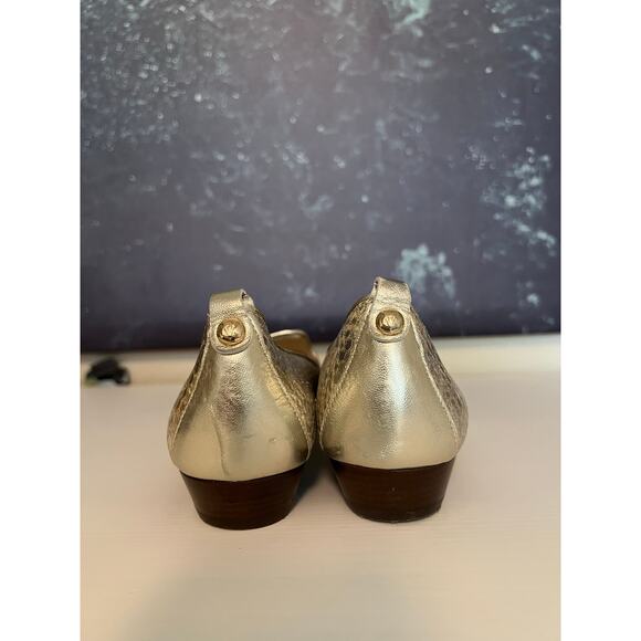 VC Signature Vero Cuoio Gold Snake Embossed Loafers Size 6.5 - Picture 5 of 5